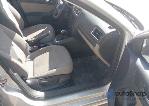 2011 Volkswagen Jetta Sedan S z USA, uszkodzony, nr VIN 3VW2K7AJXBM330034